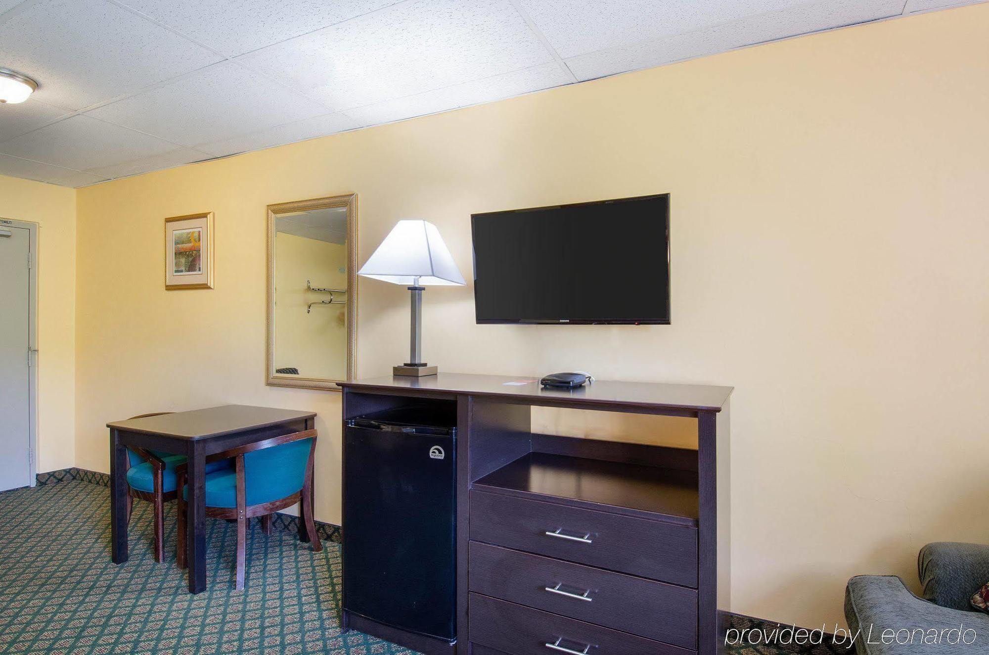 Econolodge Framingham-Boston المظهر الخارجي الصورة